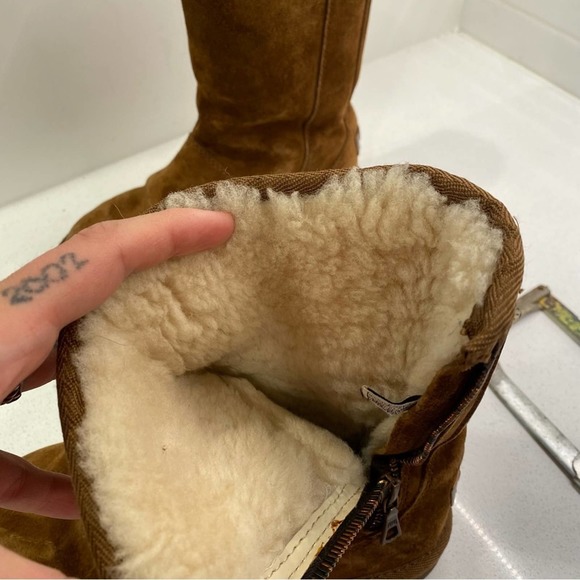 UGG Australia Suede Brown Tan Boots US 5 - Picture 6 of 9